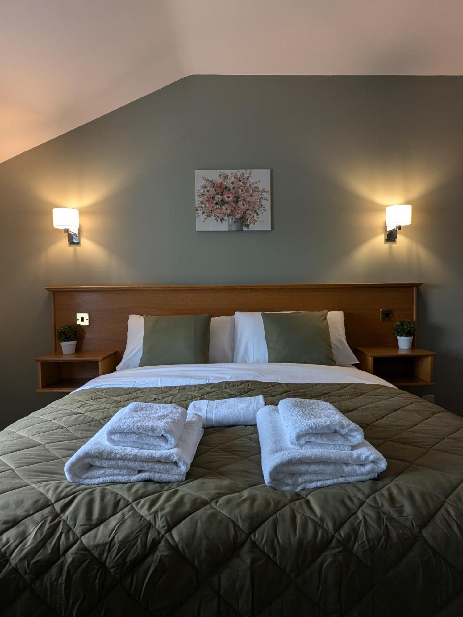 The Whoop Hotel Kirkby Lonsdale Exterior foto
